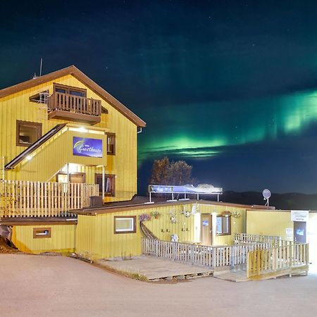 Abisko Guesthouse & Activities Bagian luar foto