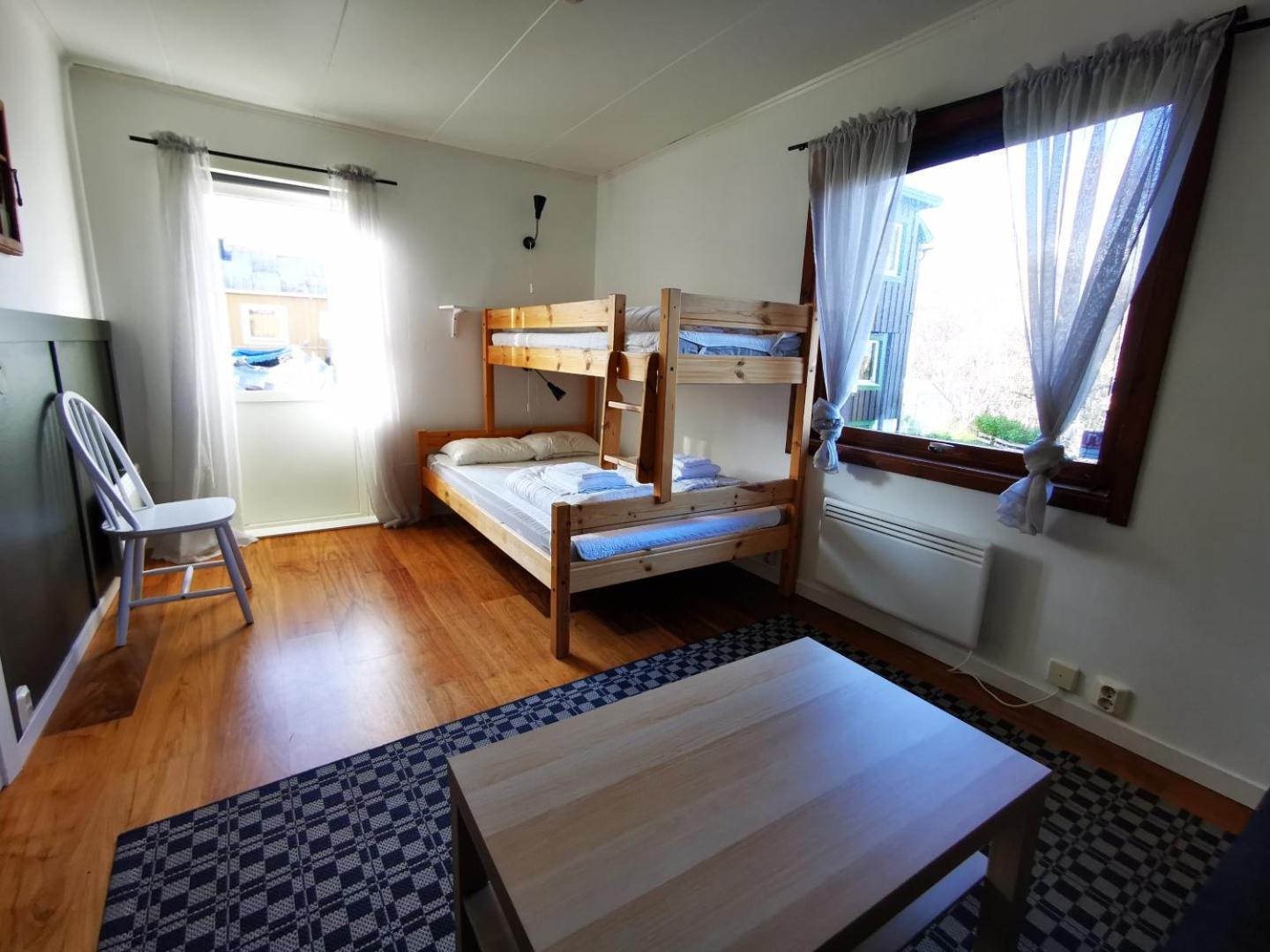 Abisko Guesthouse & Activities Bagian luar foto